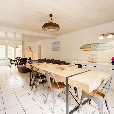 Maison Bourg,6 Personnes Avec Grande Terrasse Classe 1 Etoile Biscarrosse