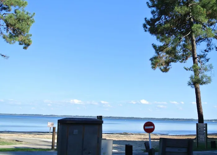 Maison Bourg,6 Personnes Avec Grande Terrasse Classe 1 Etoile